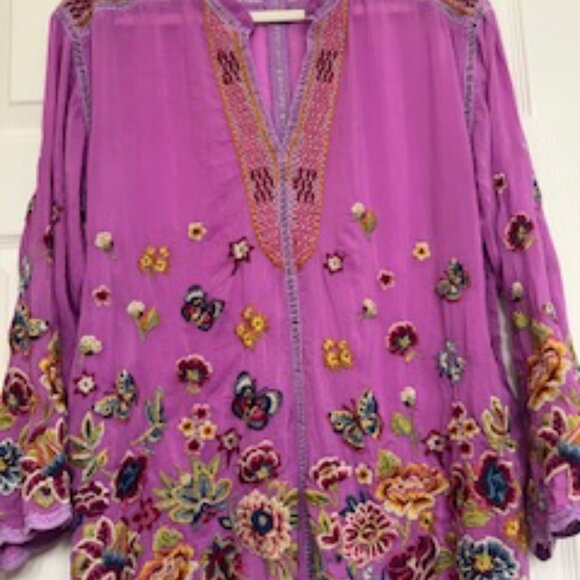 Johnny Was Stunning Embroidered Top Sz MED Purple - Picture 2 of 13